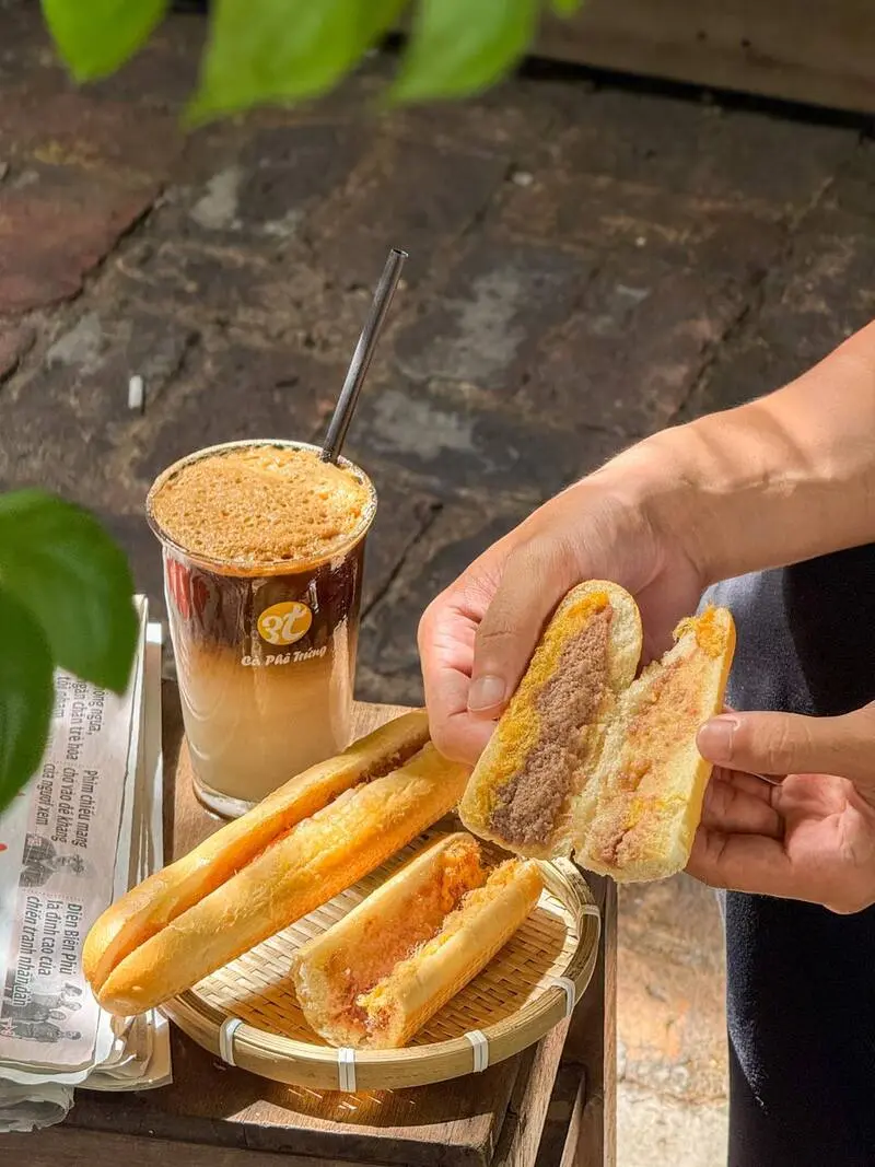 Food tour dọc tuyến metro số 1: Chặng dừng kh&aacute;m ph&aacute; từng hương vị 6