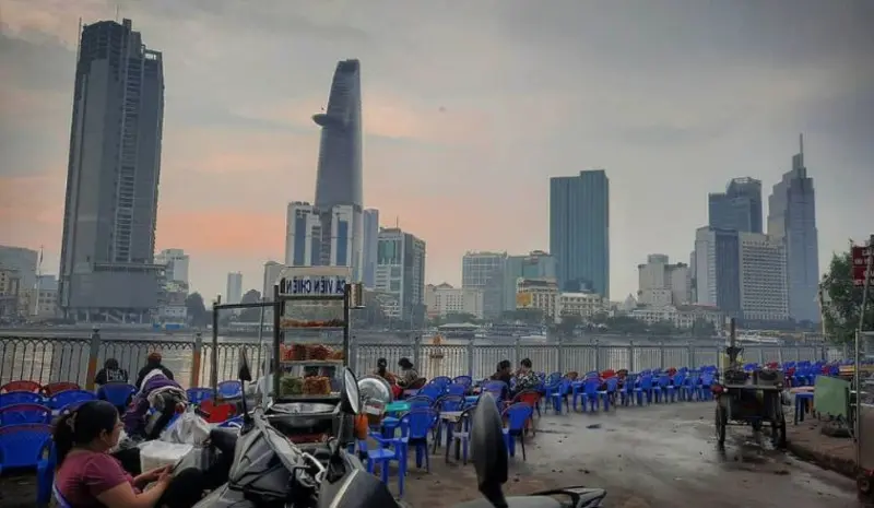 H&agrave;nh tr&igrave;nh du ngoạn s&ocirc;ng S&agrave;i G&ograve;n đầy th&uacute; vị 10