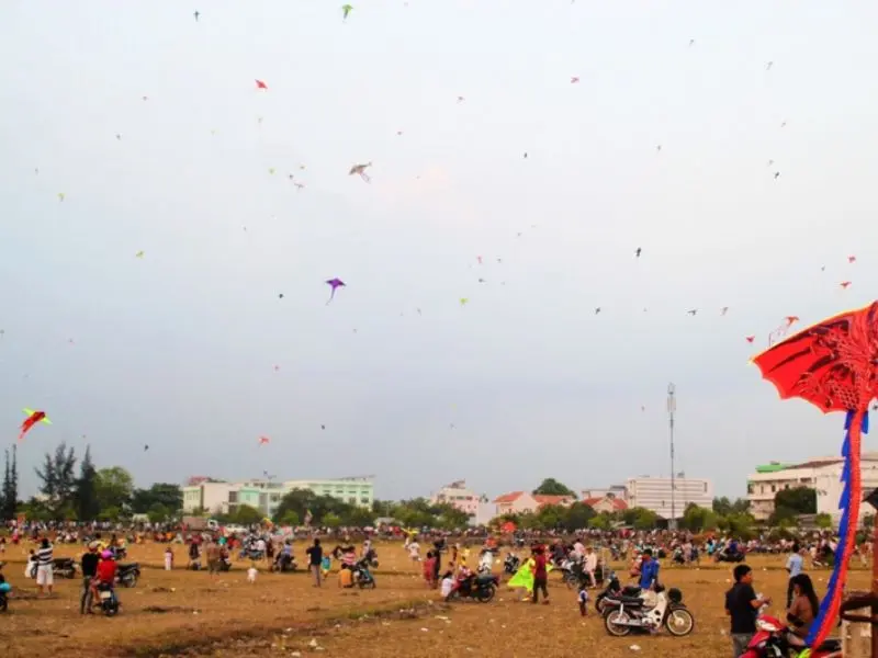 Kh&aacute;m ph&aacute; 9 b&atilde;i thả diều S&agrave;i G&ograve;n, điểm hẹn l&yacute; tưởng v&agrave;o cuối tuần 3