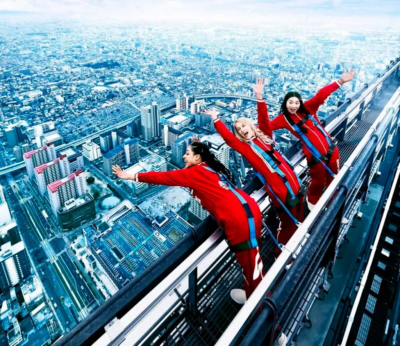 Landmark 81 Skyview: Trải nghiệm thu gọn bầu trời S&agrave;i G&ograve;n trong tầm mắt 7