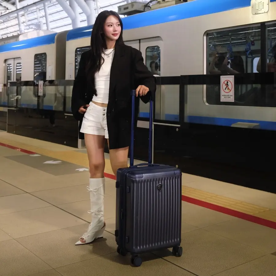 Loạt g&oacute;c check-in cực điện ảnh tại metro Bến Th&agrave;nh Suối Ti&ecirc;n 24