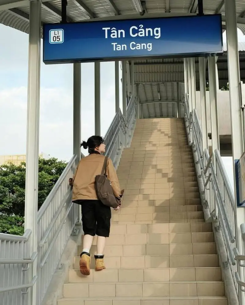 Loạt g&oacute;c check-in cực điện ảnh tại metro Bến Th&agrave;nh Suối Ti&ecirc;n 16