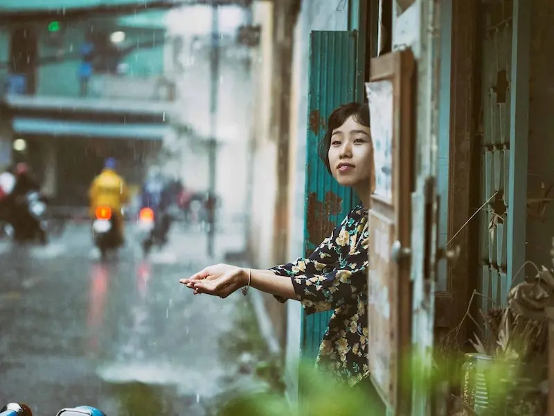 M&ugrave;a mưa S&agrave;i G&ograve;n v&agrave; kinh nghiệm để c&oacute; chuyến đi th&uacute; vị 3