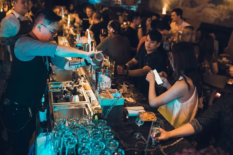 M&ugrave;a mưa S&agrave;i G&ograve;n v&agrave; kinh nghiệm để c&oacute; chuyến đi th&uacute; vị 10