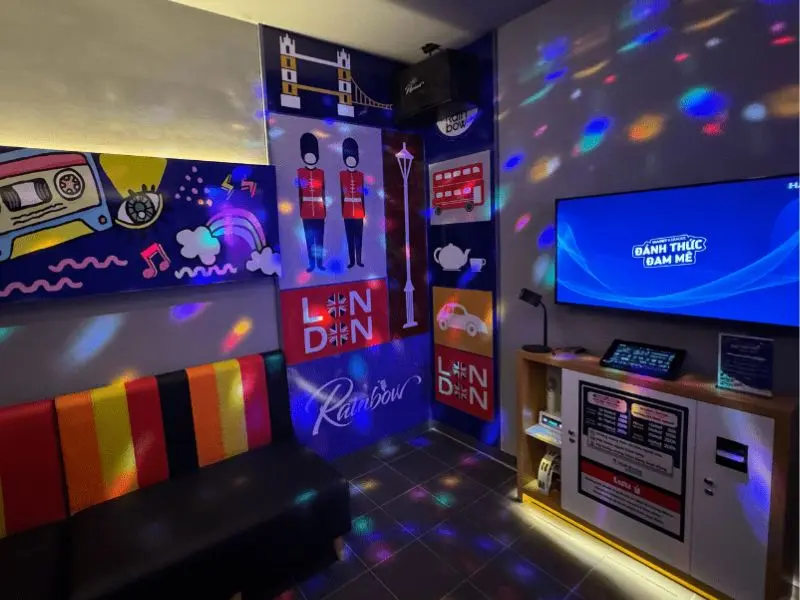 Review Karaoke Rainbow tại TP.HCM &ndash; H&aacute;t cực đ&atilde;, gi&aacute; cực mềm 5