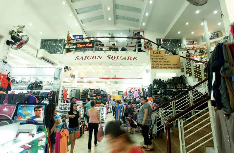 Review Saigon Square, thi&ecirc;n đường mua sắm d&agrave;nh cho giới trẻ 8