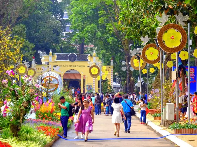 Top 10+ chợ hoa Tết Sài Gòn nổi tiếng nhộn nhịp bật nhất năm 2026 9