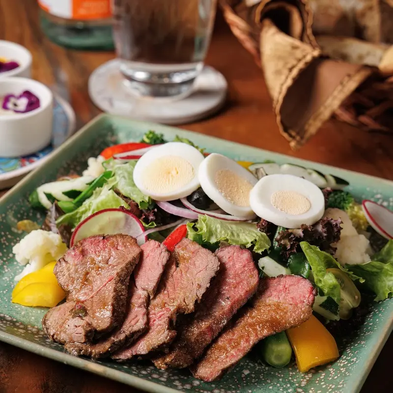 Top 6 nh&agrave; h&agrave;ng beefsteak S&agrave;i G&ograve;n, hương vị đẳng cấp đến từ sự xa hoa 7
