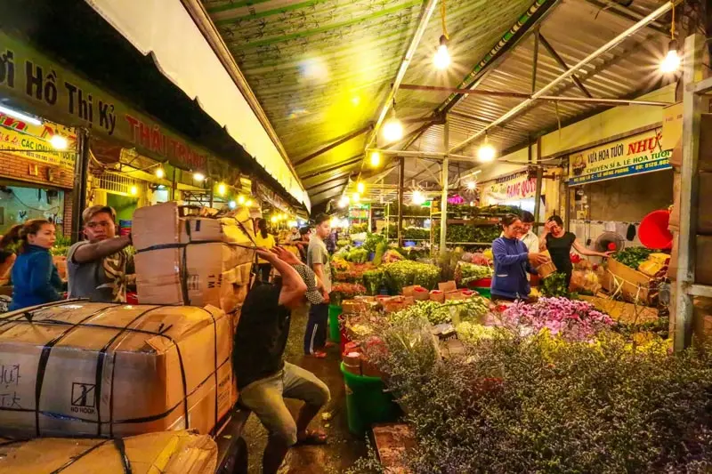 Trải nghiệm 6 khu chợ đ&ecirc;m S&agrave;i G&ograve;n, kh&aacute;m ph&aacute; th&agrave;nh phố kh&ocirc;ng ngủ 5