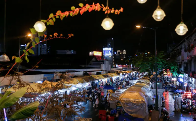 Trải nghiệm 6 khu chợ đ&ecirc;m S&agrave;i G&ograve;n, kh&aacute;m ph&aacute; th&agrave;nh phố kh&ocirc;ng ngủ 4