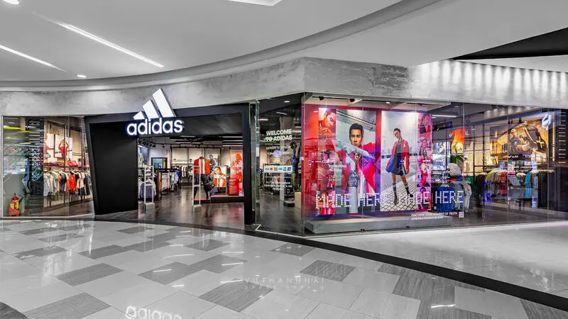 Vạn Hạnh Mall c&oacute; g&igrave;? Kinh nghiệm ăn chơi, mua sắm chi tiết nhất 21