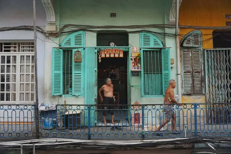 V&agrave;o hẻm H&agrave;o Sĩ Phường v&eacute;n m&agrave;n bức tranh văn h&oacute;a độc đ&aacute;o 4