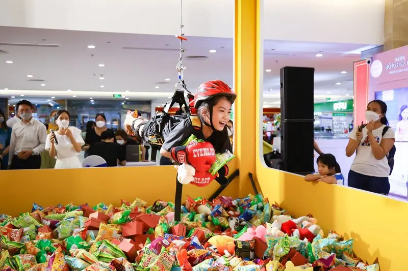 Vincom Mega Mall Thảo Điền c&oacute; g&igrave;? Review ăn chơi, mua sắm 10