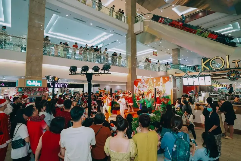 Vincom Mega Mall Thảo Điền c&oacute; g&igrave;? Review ăn chơi, mua sắm 4