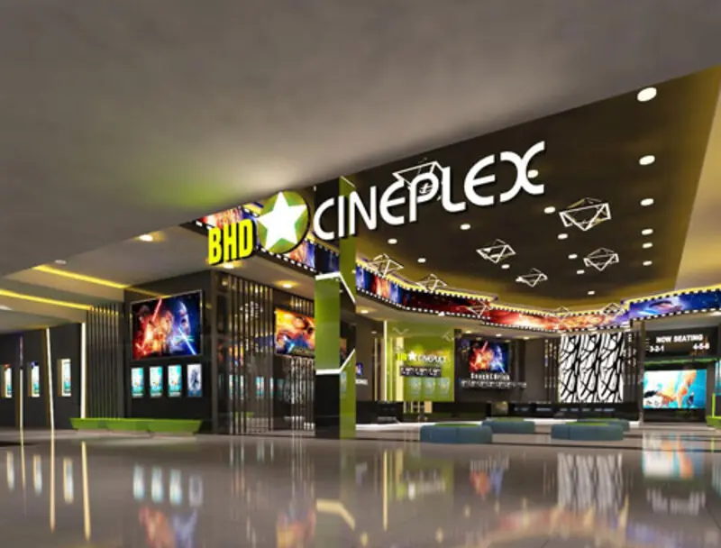 Vincom Plaza Quang Trung, thi&ecirc;n đường mua sắm v&agrave; giải tr&iacute; 3