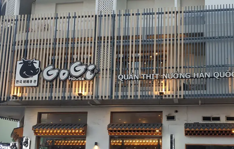 Vincom Plaza Quang Trung, thi&ecirc;n đường mua sắm v&agrave; giải tr&iacute; 6