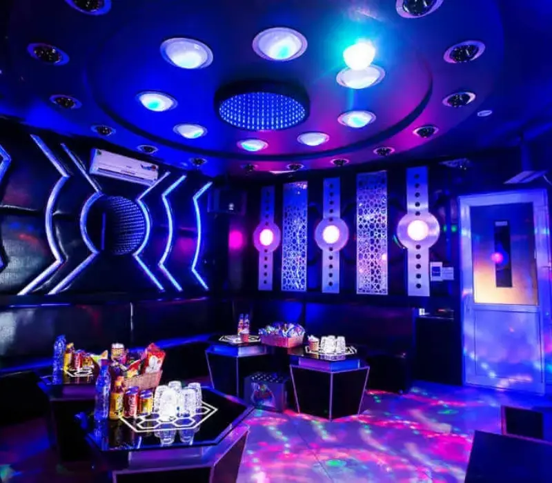 Lưu ngày top 6 quán karaoke giá rẻ cho sinh viên TPHCM
