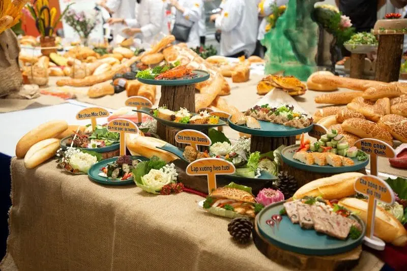 Kh&aacute;m ph&aacute; Lễ hội B&aacute;nh m&igrave; Việt Nam với nhiều trải nghiệm ẩm thực ấn tượng 2