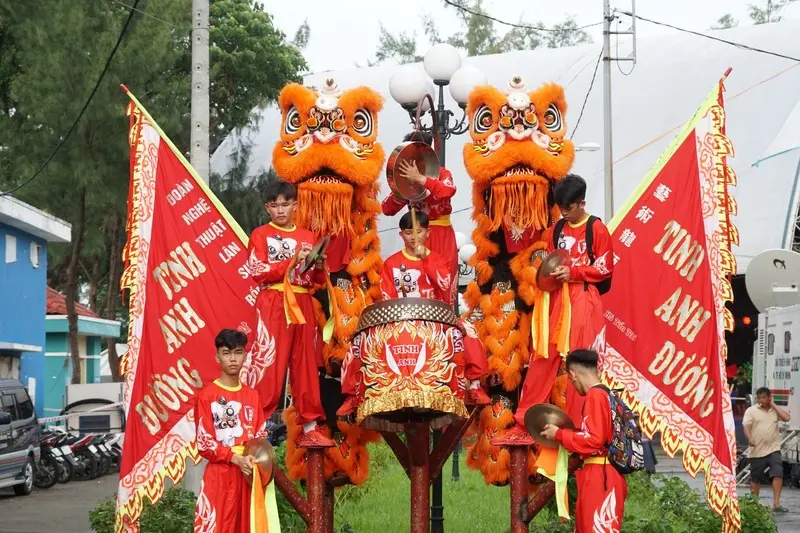 Lễ hội Nghinh &Ocirc;ng Cần Giờ mang nhịp đập của cả cộng đồng miền biển 8
