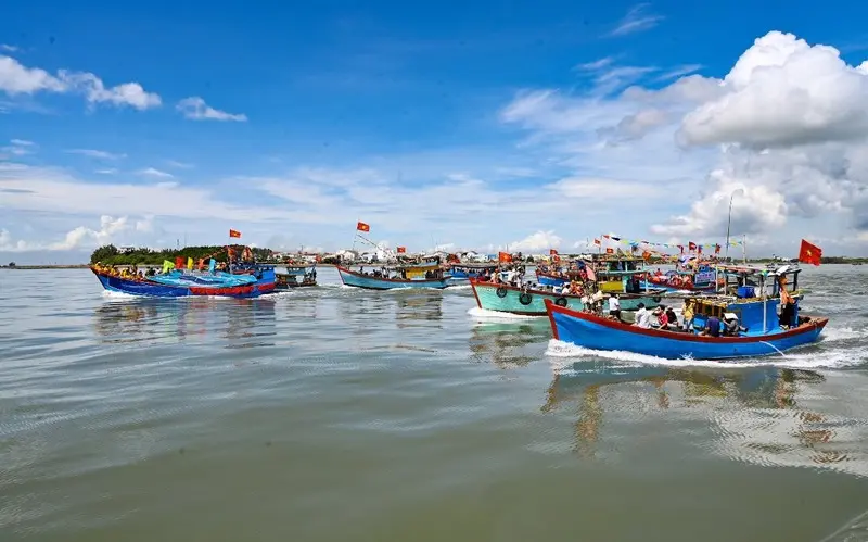 Lễ hội Nghinh &Ocirc;ng Cần Giờ mang nhịp đập của cả cộng đồng miền biển 9
