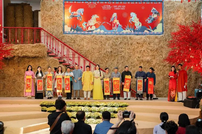 Lễ hội Tết Việt B&iacute;nh Ngọ 2026: Phố &Ocirc;ng Đồ t&ocirc;n vinh n&eacute;t đẹp xưa 6