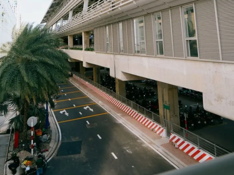 Gợi &yacute; h&agrave;nh tr&igrave;nh du lịch dọc theo tuyến metro số 1 6