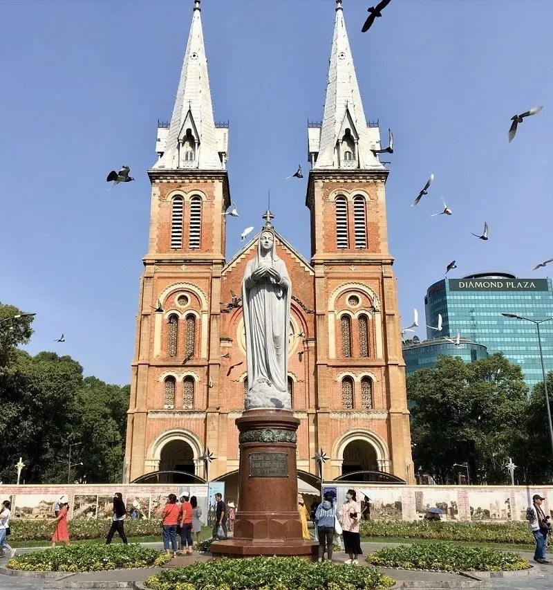 Kh&aacute;m ph&aacute; lịch tr&igrave;nh chơi g&igrave; ở S&agrave;i G&ograve;n trong 1 ng&agrave;y với nhiều trải nhiệm giải tr&iacute; th&uacute; vị 2