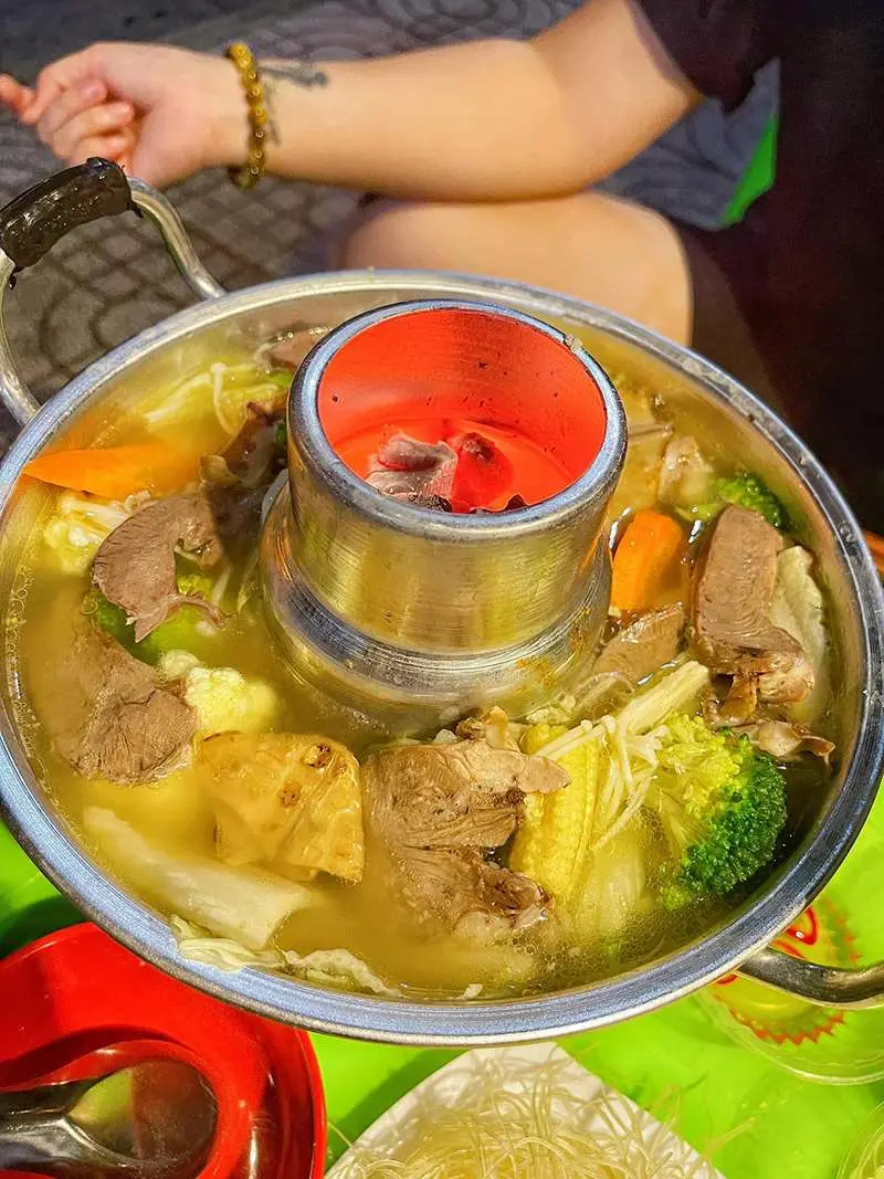 5 qu&aacute;n ngon Mỹ Tho với hương vị đậm chất miền T&acirc;y d&acirc;n d&atilde; 4