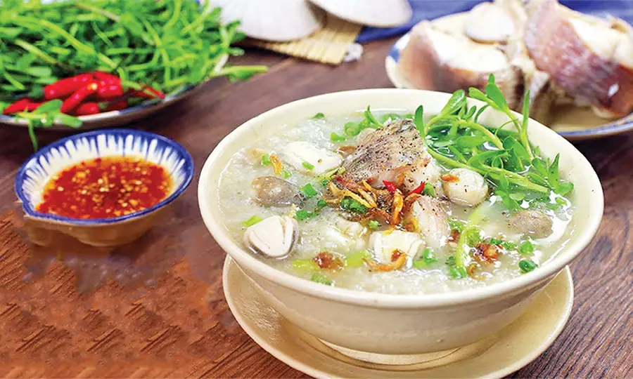 Ch&aacute;o c&aacute; l&oacute;c rau đắng, thức qu&agrave; qu&ecirc; khiến bao người thương nhớ 4