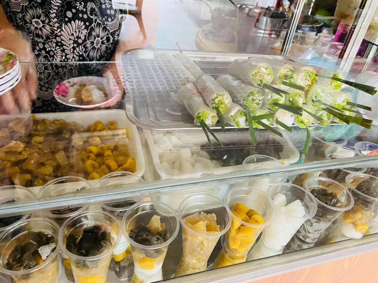 Choáng ngợp với tả bí lù món ăn vặt ở Quán Dì Năm 3