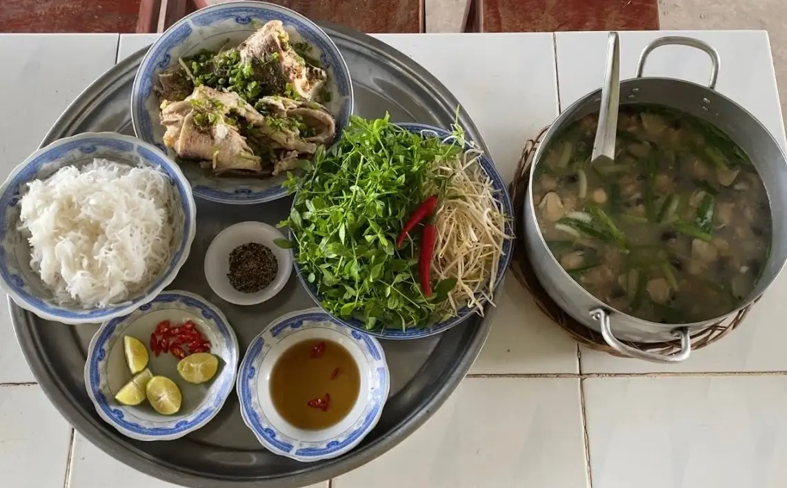 Chuẩn vị miền T&acirc;y với Ch&aacute;o c&aacute; l&oacute;c chợ V&ograve;ng Nhỏ 6