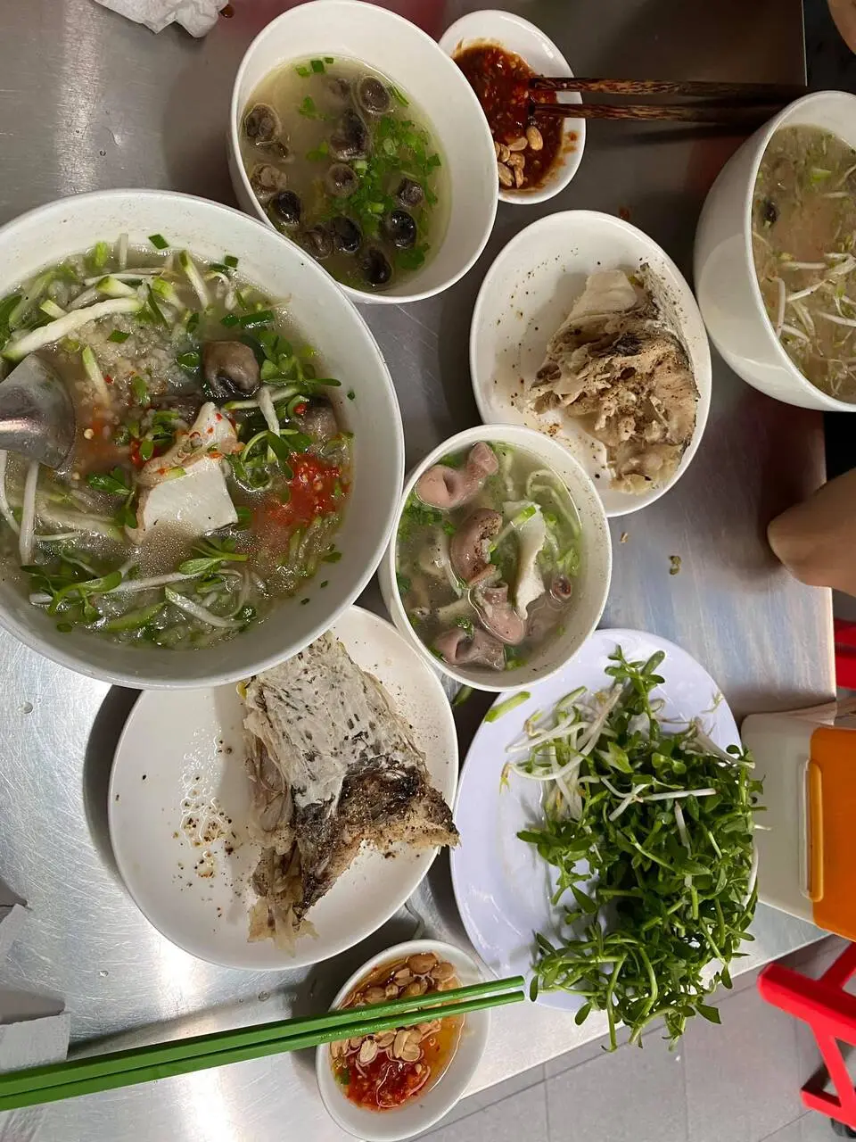 Chuẩn vị miền T&acirc;y với Ch&aacute;o c&aacute; l&oacute;c chợ V&ograve;ng Nhỏ 5