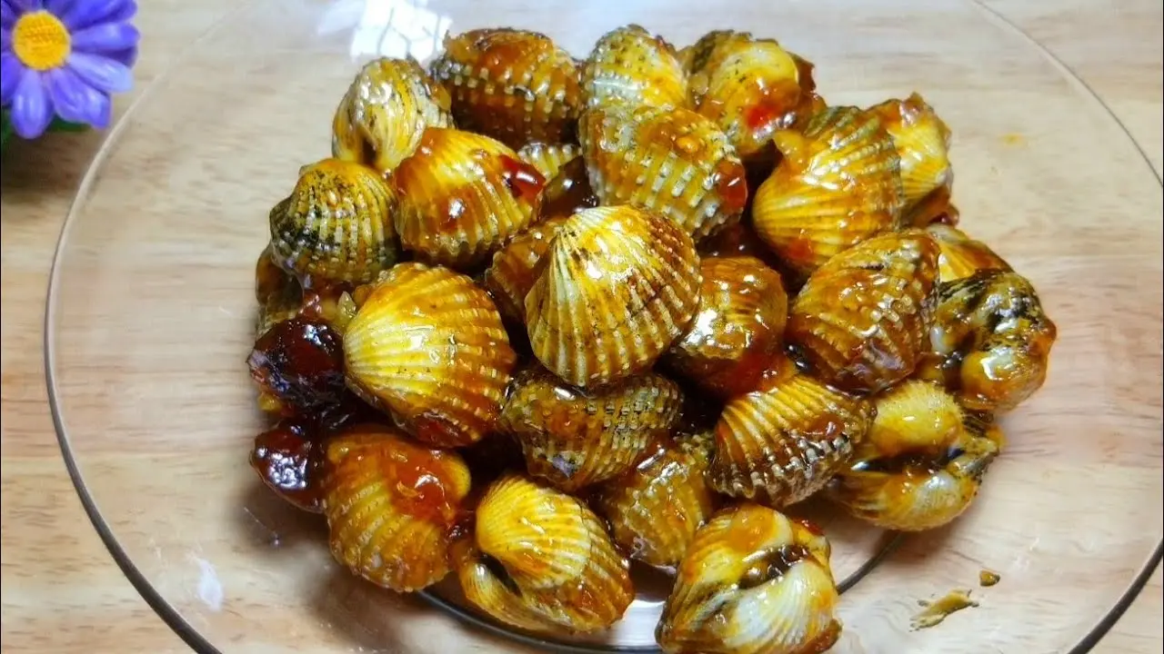 C&ograve;n g&igrave; bằng thưởng thức đặc sản g&agrave; sao tại qu&aacute;n Bia Bom 3