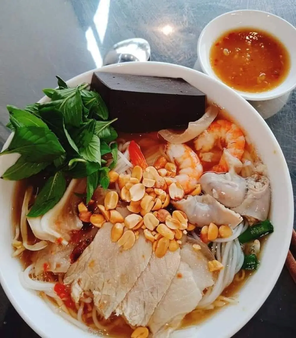 Điểm danh Top qu&aacute;n ăn ngon Tiền Giang qu&aacute; x&aacute; rẻ 8