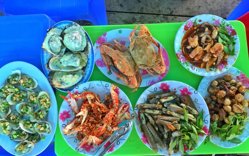 Khám phá biển Rạch Bùn hoang sơ và thanh bình 6