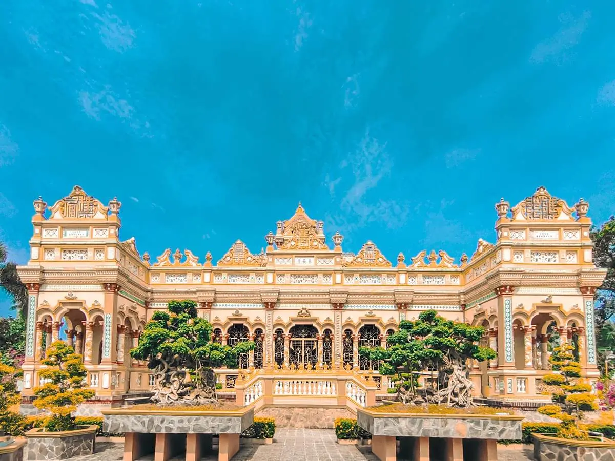 Trải nghiệm review ch&ugrave;a Vĩnh Tr&agrave;ng thanh tịnh v&agrave; b&igrave;nh y&ecirc;n 2