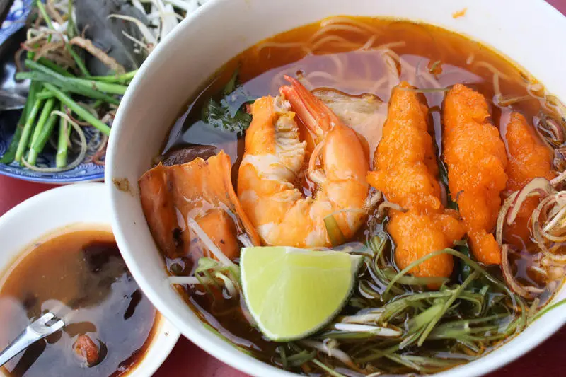 Top 10 đặc sản Tr&agrave; Vinh bạn nhất định n&ecirc;n thử &iacute;t nhất một lần 7