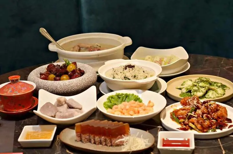 Giải m&atilde; ẩm thực Thượng Hải đa dạng sắc th&aacute;i qua 10 m&oacute;n ngon 2