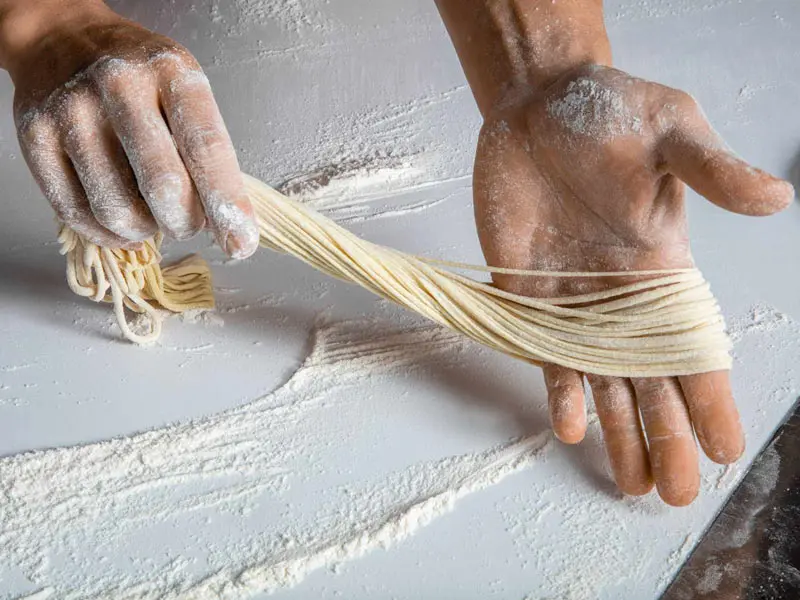 Mì Trường Thọ, món ăn không thể thiếu trong sinh nhật của người Trung Quốc 10