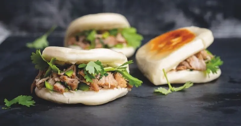 Thưởng thức Rou Jia Mo, bánh mì kẹp nức tiếng phố phường Tây An 6