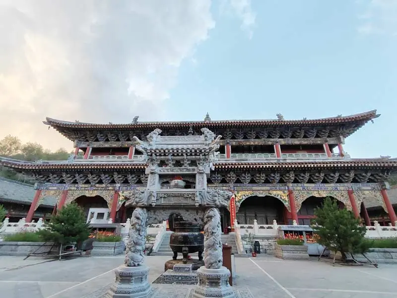 Chinh phục Ngũ Đ&agrave;i Sơn, một trong Ngũ Đại Danh Sơn của Trung Quốc 7
