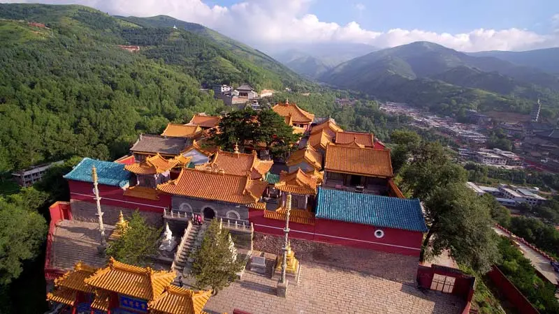 Chinh phục Ngũ Đ&agrave;i Sơn, một trong Ngũ Đại Danh Sơn của Trung Quốc 3