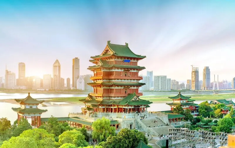 C&oacute; một Đằng Vương C&aacute;t sừng sững giữa trung t&acirc;m Nam Xương 5