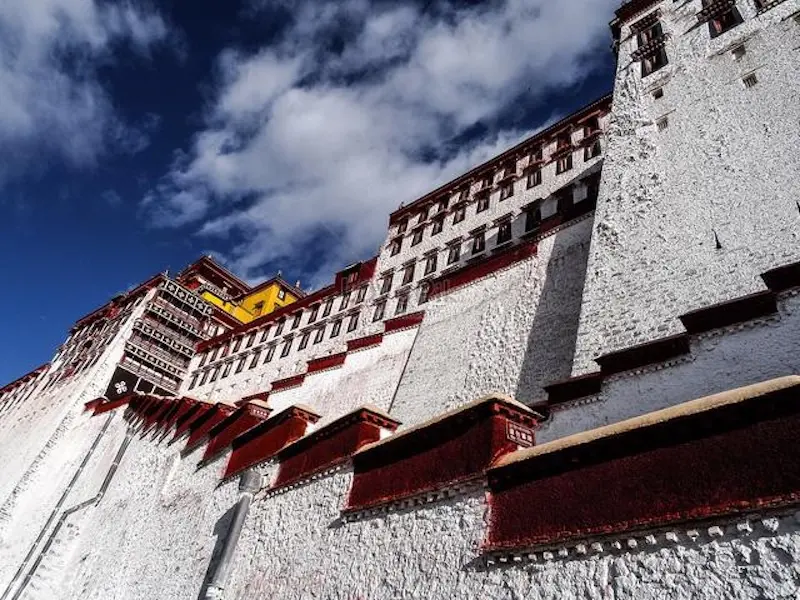 Cung điện Potala, t&ograve;a th&agrave;nh văn h&oacute;a Phật gi&aacute;o tại T&acirc;y Tạng 5