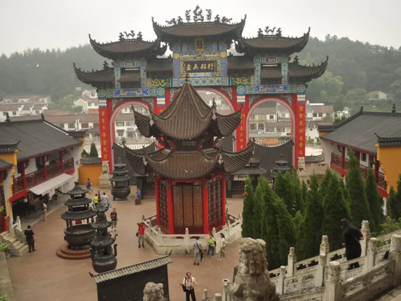 Cửu Hoa Sơn: Vẻ đẹp linh thi&ecirc;ng nơi Phật gi&aacute;o danh sơn Trung Hoa 7