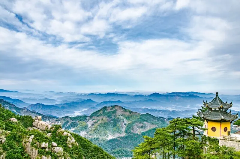 Cửu Hoa Sơn: Vẻ đẹp linh thi&ecirc;ng nơi Phật gi&aacute;o danh sơn Trung Hoa 5
