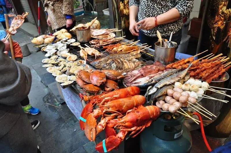 Hạ M&ocirc;n Trung Quốc, đ&ocirc; thị xứ biển mang vẻ đẹp ngọt ng&agrave;o 14