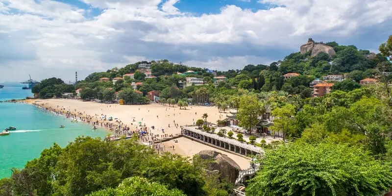 Hạ M&ocirc;n Trung Quốc, đ&ocirc; thị xứ biển mang vẻ đẹp ngọt ng&agrave;o 6