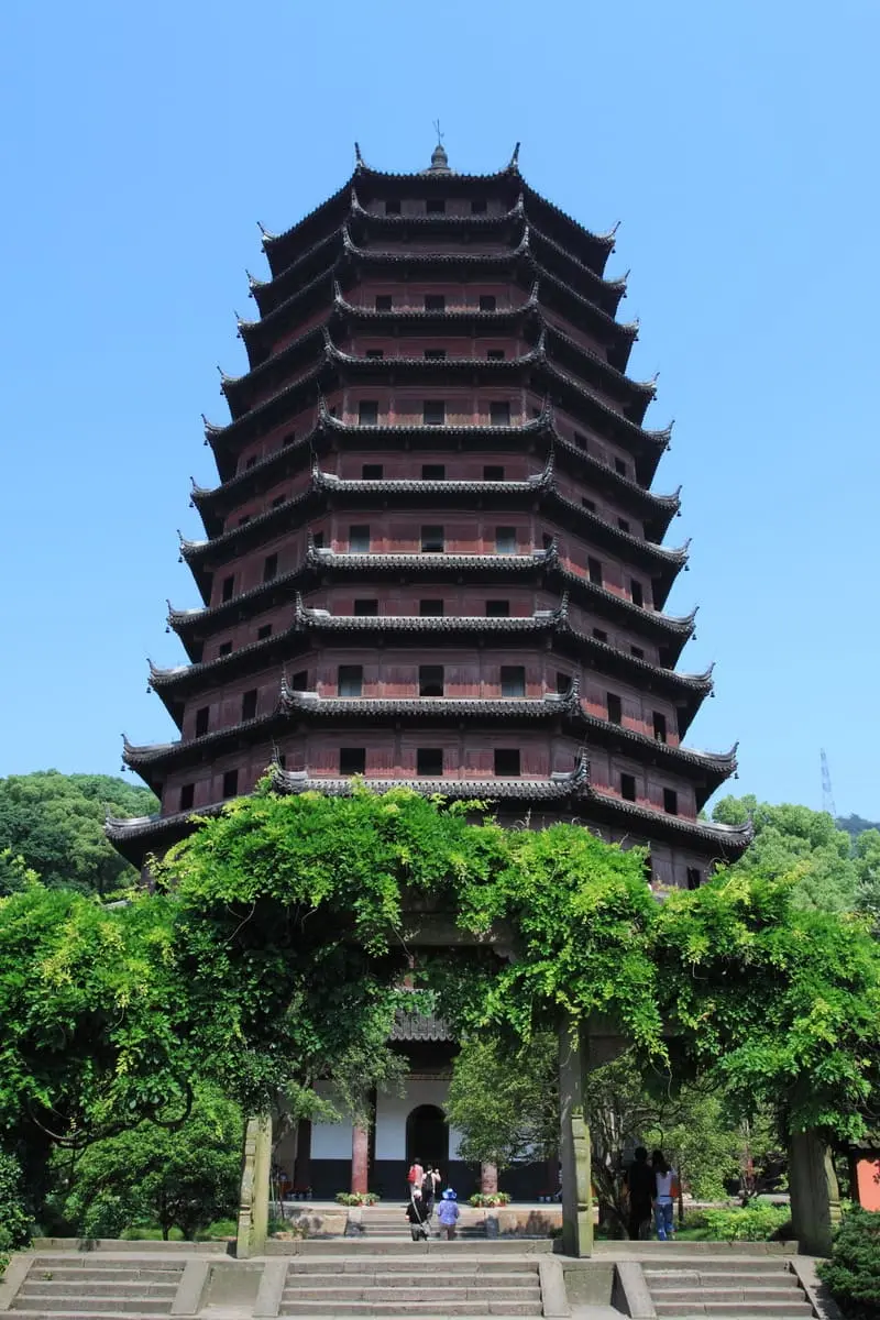 H&agrave;ng Ch&acirc;u, vẻ đẹp s&aacute;nh ngang với thi&ecirc;n đường hạ giới 13