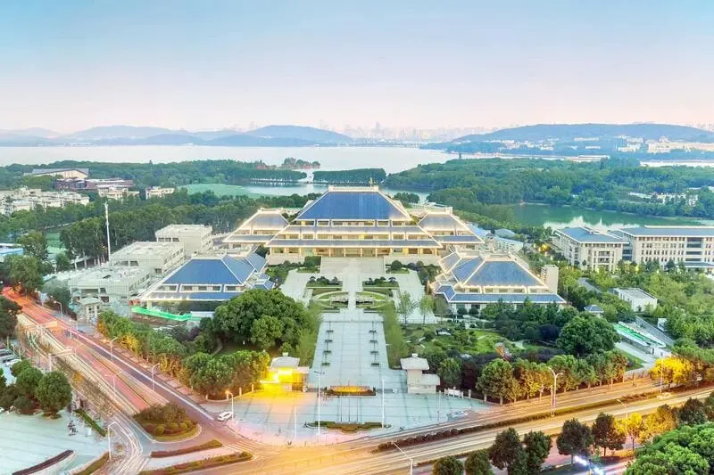 Hồ Bắc Trung Quốc, nơi trầm t&iacute;ch văn h&oacute;a c&oacute; d&ograve;ng Dương Tử đổ qua 6